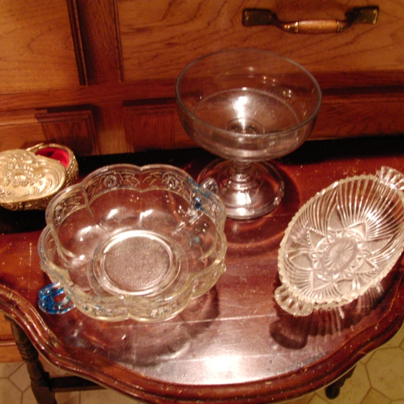 LOT OF IMPERFECTLY PERFECT VINTAGE PIECES 4 TOTAL - Picture 1 of 5